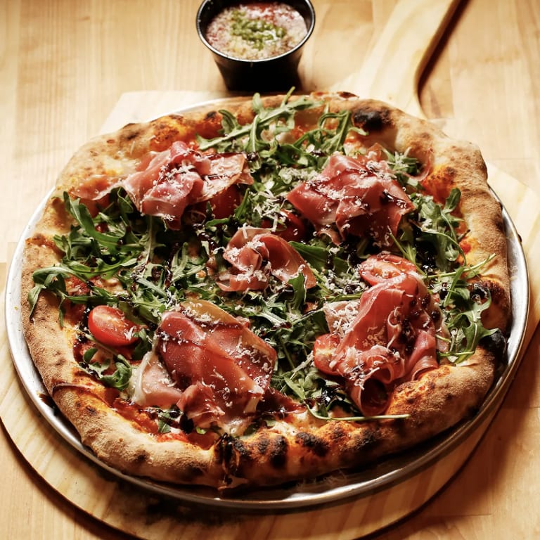 Delicious Chicken Wings: A Crowd Favorite