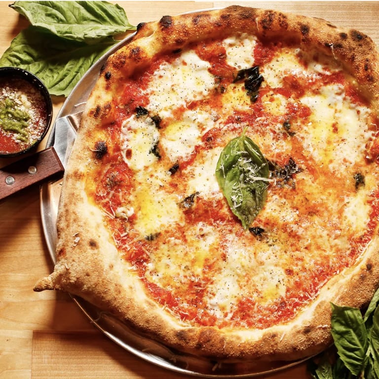 Takeout Delights: Pizza, Italian, Salads, and More